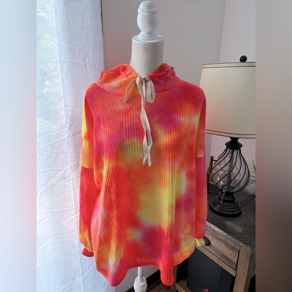 NWOT Pink Lily Tie-Dye hoodie